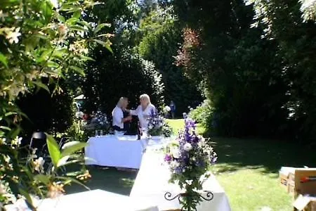 Walnut Grove Lodge Christchurch